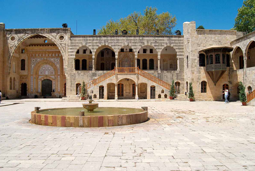 Deir al-Qamar is The Home of Pristine Lebanese Tourism