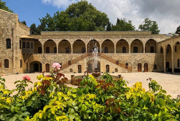 get-to-know-the-village-of-beiteddine-the-jewel-of-tours-in-lebanon